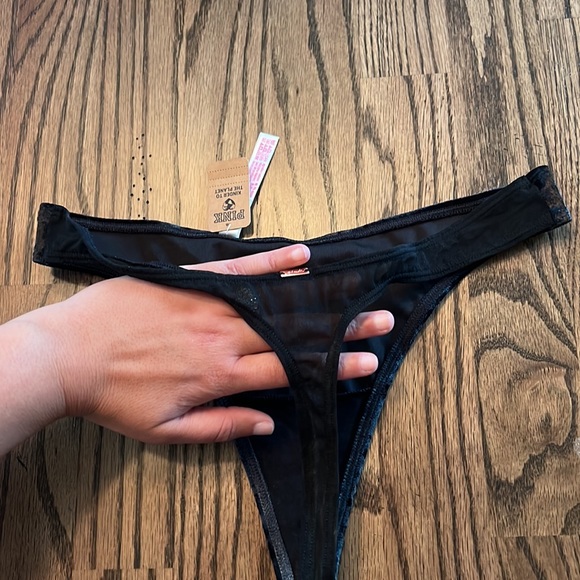 NWT Velvet and see through details. VS panty. Size XL - Picture 2 of 2